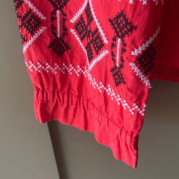 Zara Woman Red Embroidered Long-Sleeve Blouse Size L Excellent Condition - Picture 3 of 9